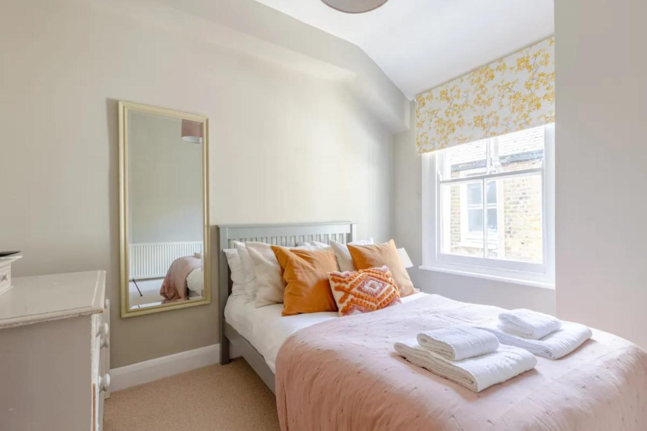 Luxuriously Designed 3 Bedroom Apartment In Clapham لندن المظهر الخارجي الصورة